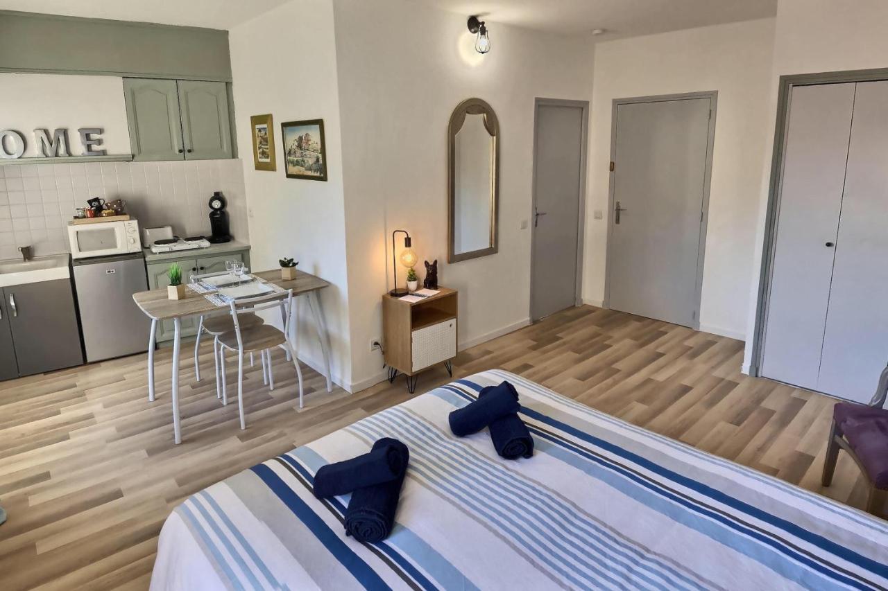 Studio Vue Sur Les Toits, Lumineux Moustiers #2 ภายนอก รูปภาพ